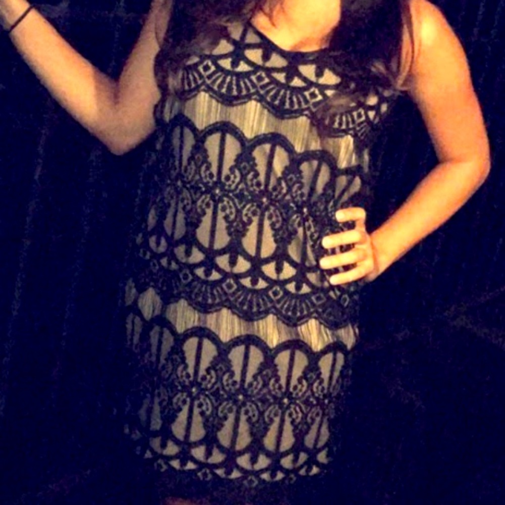 Mini lace dress